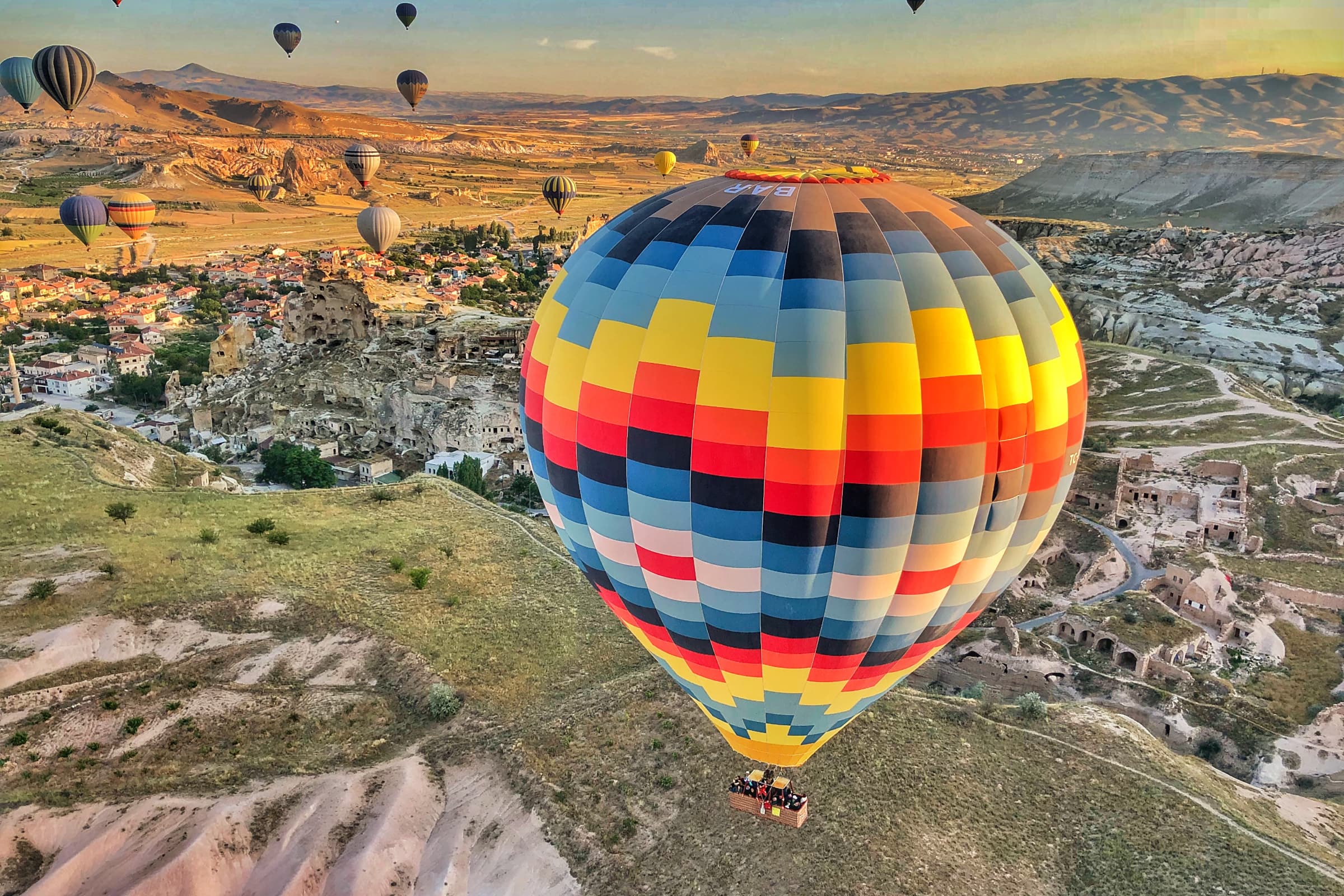 cappadocia atlas-balloons-02